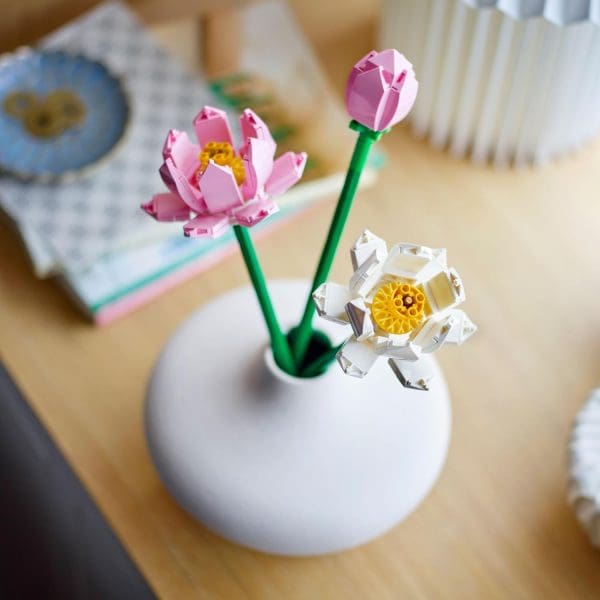 LEGO - Flores de Loto - 40647 - 220 Piezas - Imagen 2