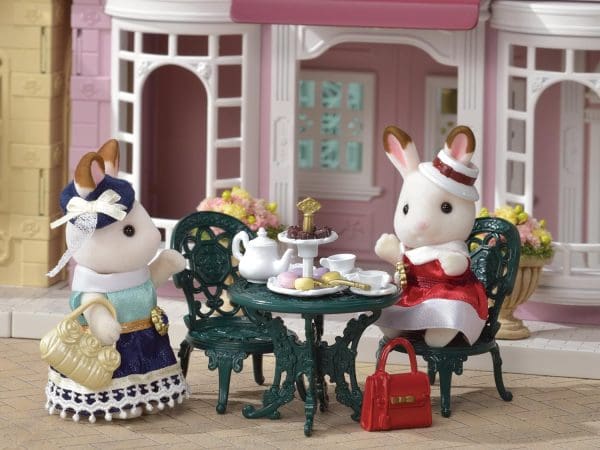 Sylvanian Families – Set de Juego de Té y Golosinas de la Ciudad – Calico Critters - Imagen 7